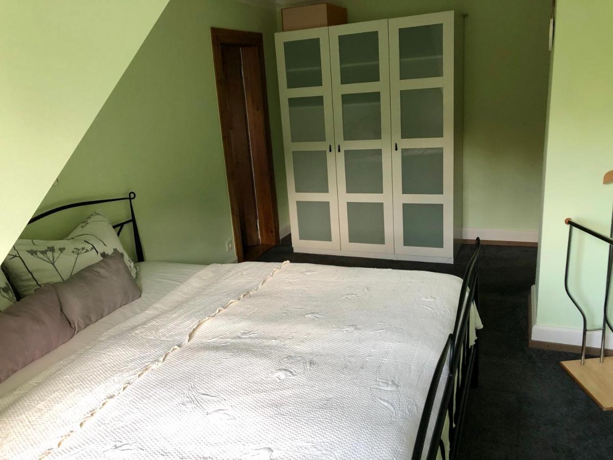 Ferienwohnung Im Gruenen Auf Idyllisch Gelegenen Gutshof Und Doch So Zentral Waldshut-Tiengen Ngoại thất bức ảnh
